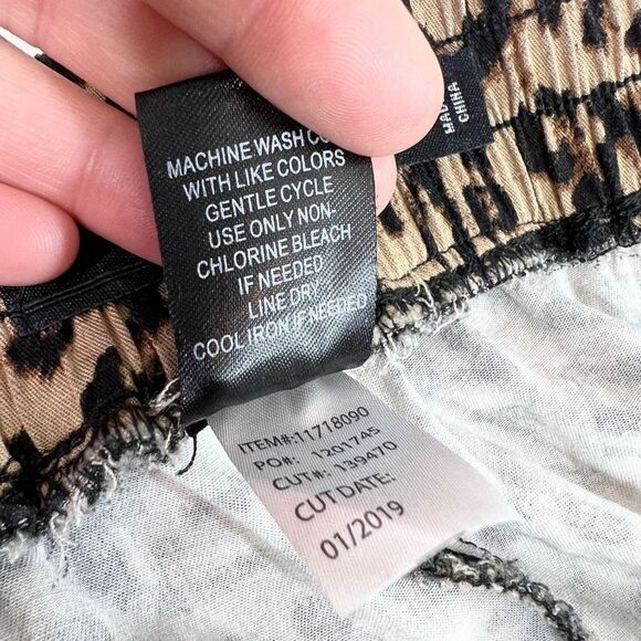 Torrid Trousers Women's 3X Black & Brown Leopard Tie Front Stretch Tapered Legs - Picture 9 of 12